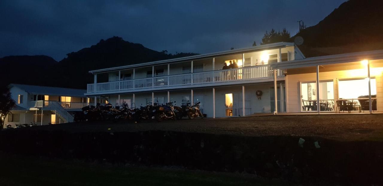 Lottin Point Motel Cape Runaway Exterior foto